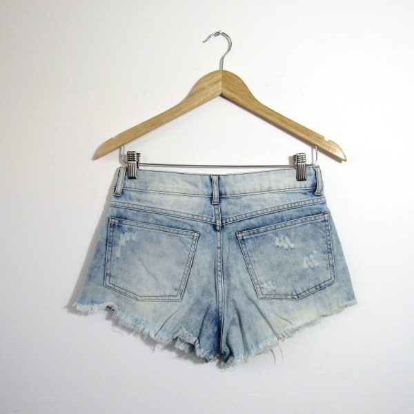Alternative view of Shorts jeans, La Vertu, Tamanho 38, Comprimento 26 cm
