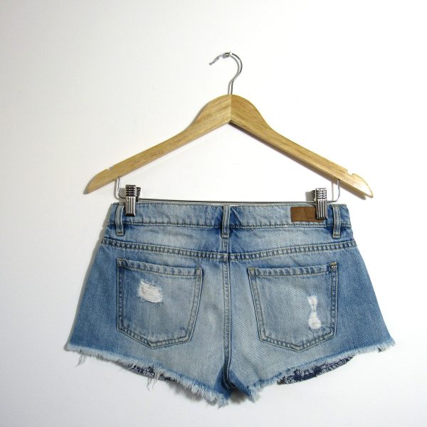 Alternative view of Shorts jeans, Garage, Tamanho 38, Comprimento 24 cm