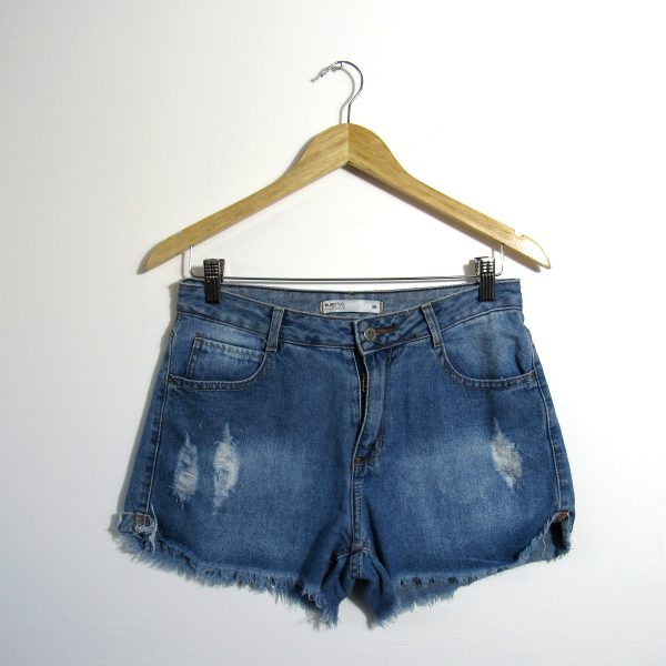Shorts jeans, Blue Steel, Tamanho 38, Comprimento 30 cm