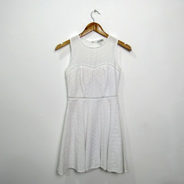 Vestido curto, Achadinho MBB, Tamanho P, Comprimento 82 cm