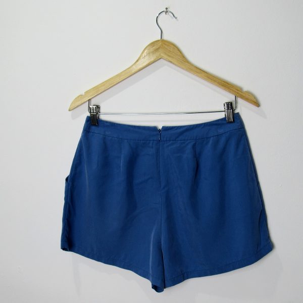 Alternative view of Shorts alfaiataria, Forever 21, Tamanho 38, Comprimento 30 cm