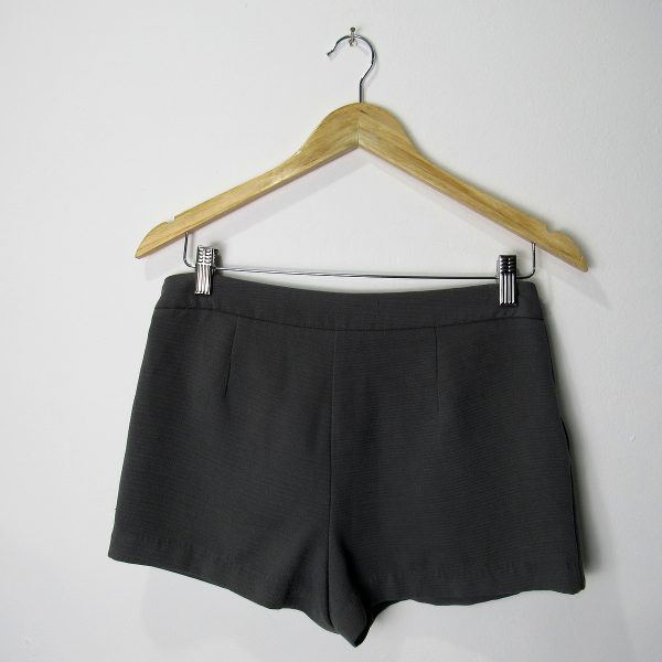 Alternative view of Shorts alfaiataria, Forever 21, Tamanho 38, Comprimento 28 cm