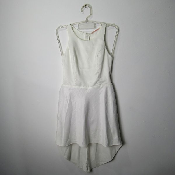 Vestido curto, Vida bela, Tamanho P, Comprimento 100 cm