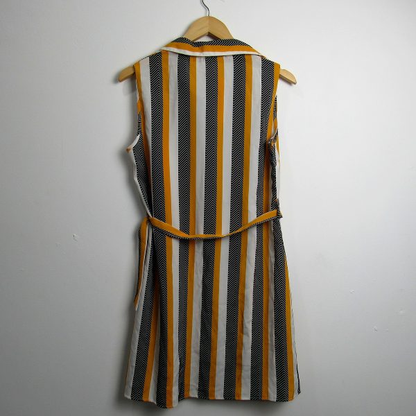 Alternative view of Vestido curto, Ali 88, Tamanho P, Comprimento 90 cm
