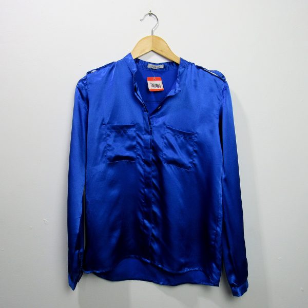 Camisa, Esmeral, Tamanho m, Comprimento 60 cm