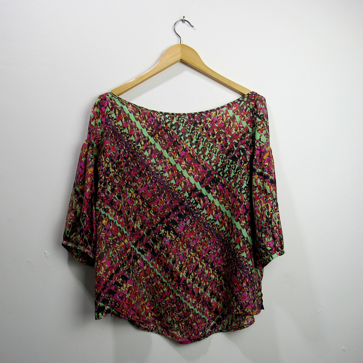 Blusa manga curta, Le Lis Blanc, Tamanho G, Comprimento 60 cm - Imagem 2