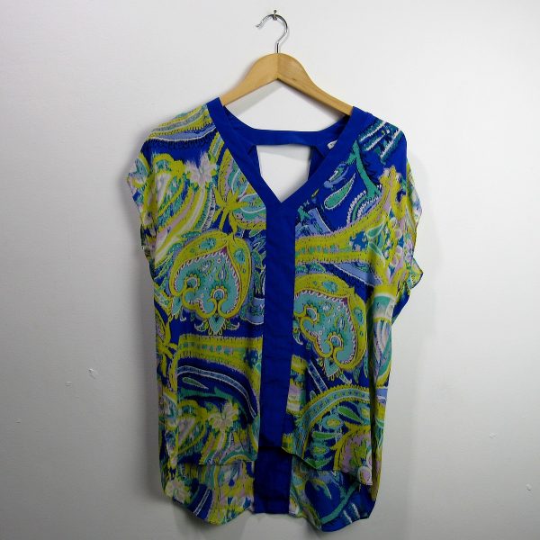 Blusa manga curta, Le Lis Blanc, Tamanho M, Comprimento 66 cm