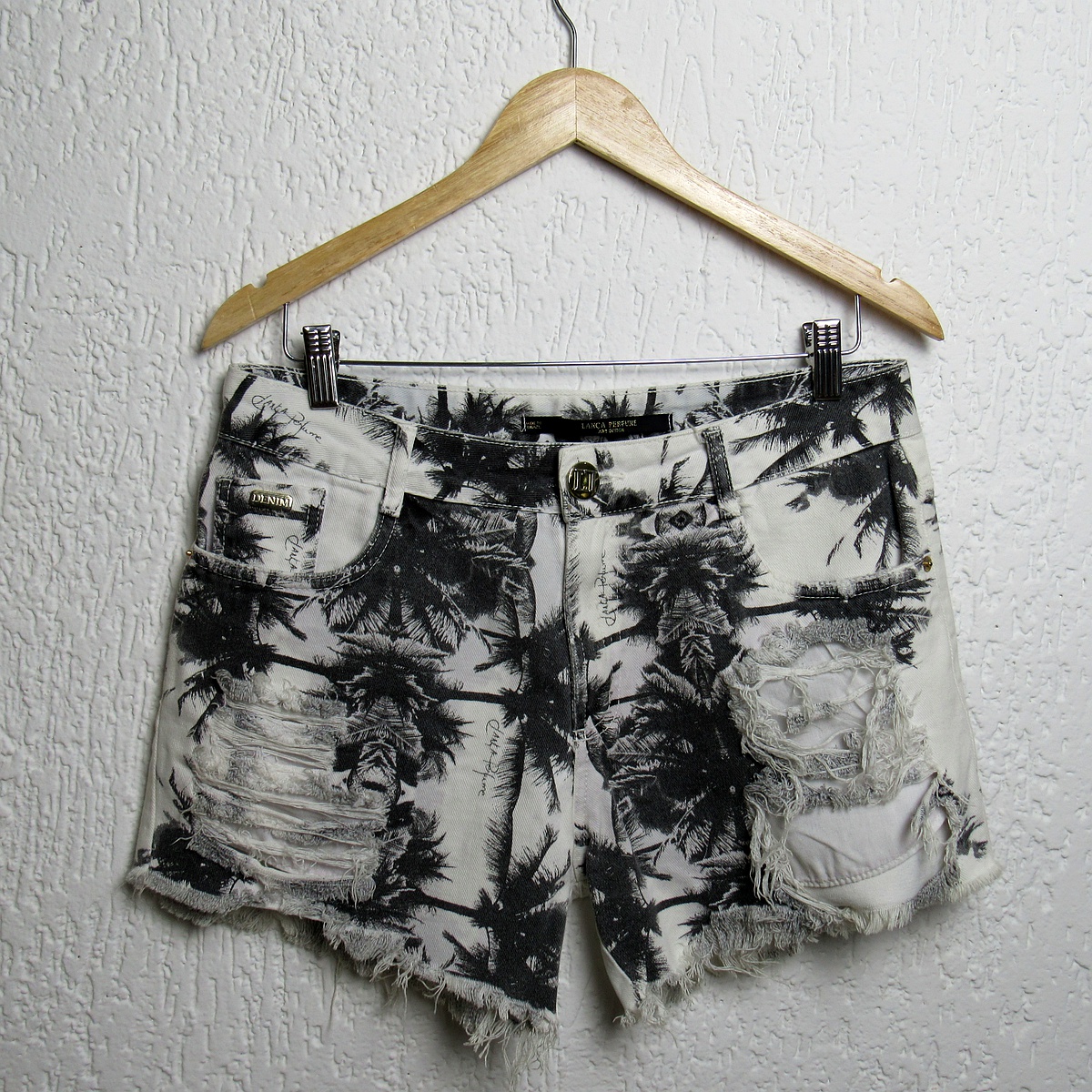 Shorts sarja, Lança Perfume, Tamanho 42, Comprimento 32 cm