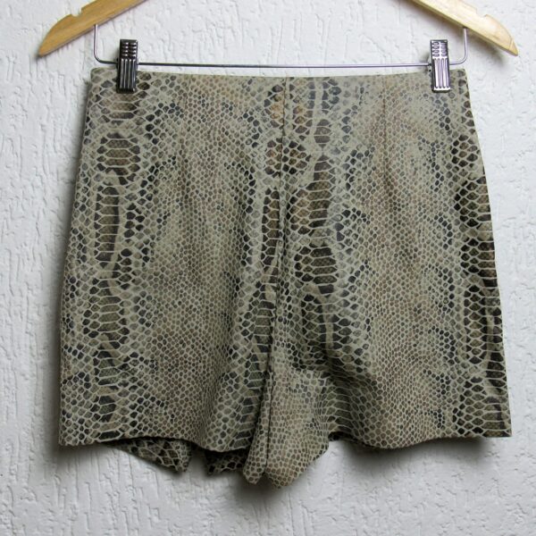Alternative view of Shorts alfaiataria, Zara, Tamanho 34, Comprimento 36 cm