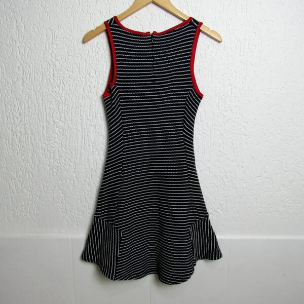 Alternative view of Vestido curto, Le Lis Blanc, Tamanho M, Comprimento 86 cm