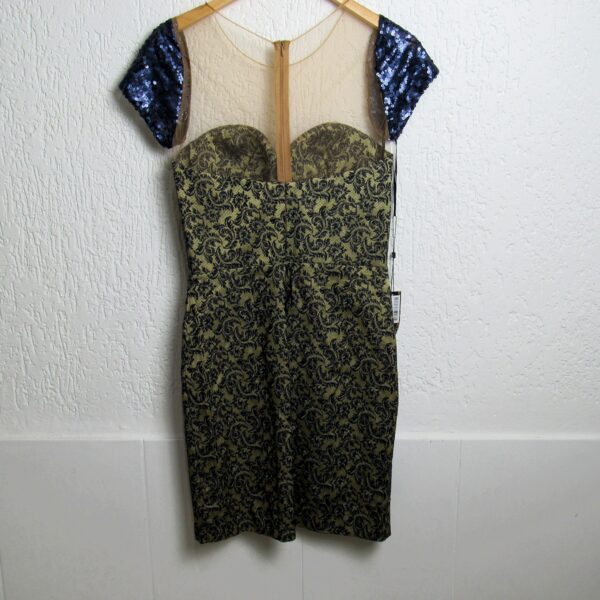 Alternative view of Vestido curto, Dolps, Tamanho M, Comprimento 90 cm, Lantejola