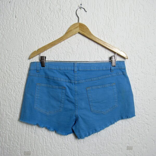 Alternative view of Shorts sarja, Farm, Tamanho 44, Comprimento 28 cm, Usado