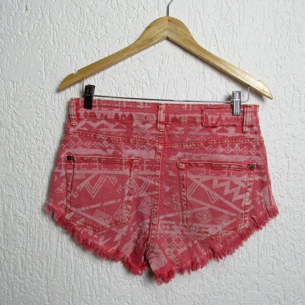 Alternative view of Shorts sarja, Farm, Tamanho 40, Comprimento 34 cm, Usado