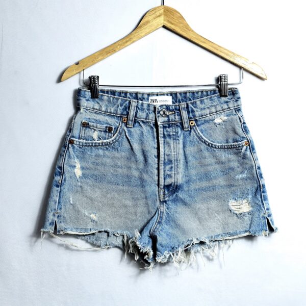 Shorts jeans, Zara, Tamanho 36, Comprimento 30 cm, Usado