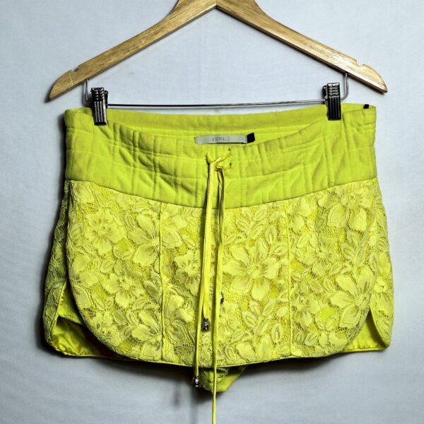 Shorts alfaiataria, Animale, Tamanho 42, Comprimento 34 cm, Usado