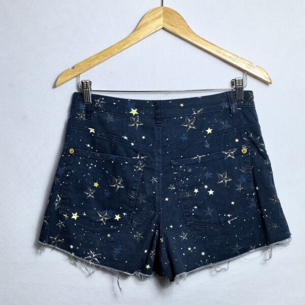 Alternative view of Shorts sarja, Farm, Tamanho 40, Comprimento 30 cm, Usado