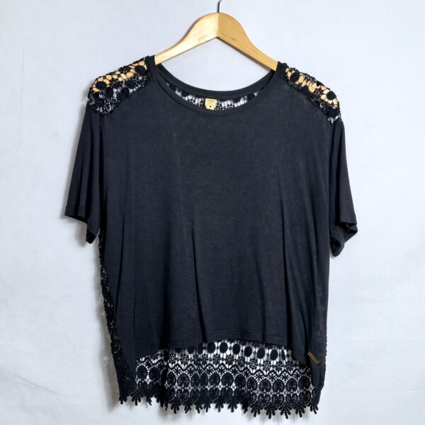 Blusa manga curta, Farm, Tamanho P, Comprimento 66 cm, Usado