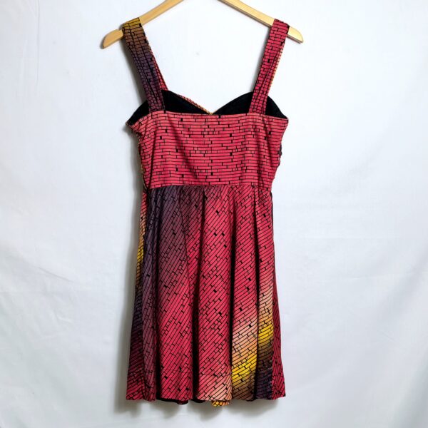 Alternative view of Vestido curto, Espaço Fashion, Tamanho P, Comprimento 86 cm, Usado