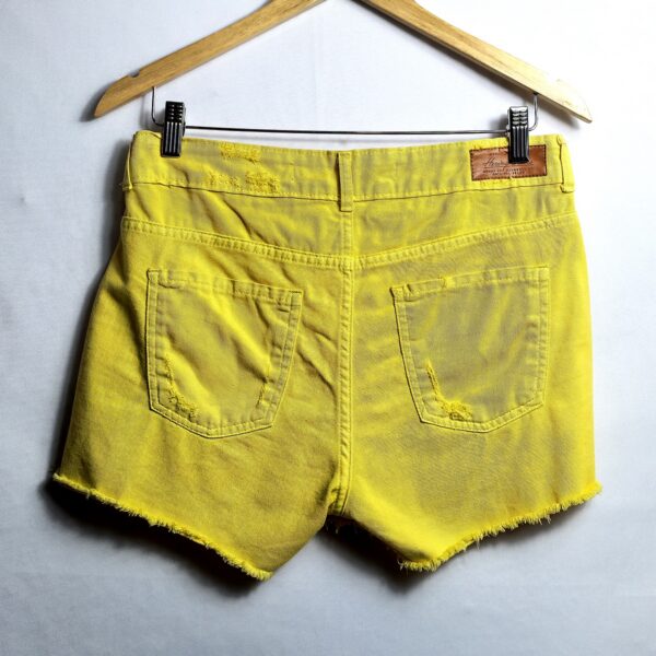 Alternative view of Shorts sarja, Hering, Tamanho 40, Comprimento 28 cm, Usado